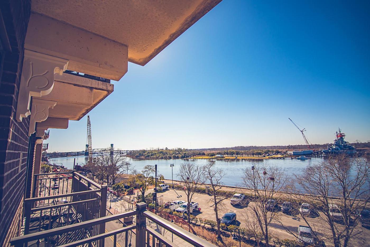 Апартаменты Water Street Retreat 12 Уилмингтон Экстерьер фото